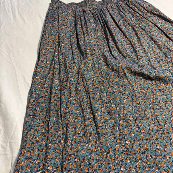 Croft & Barrow Cute Floral Skirt - Picture 3 of 7